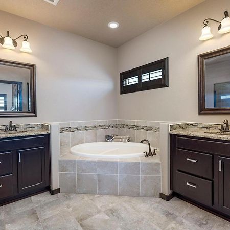 Turtleback Oasis - Minutes To Lake, Hot Springs, Golf - Luxurious, Spacious And Equipped Elephant Butte 외부 사진
