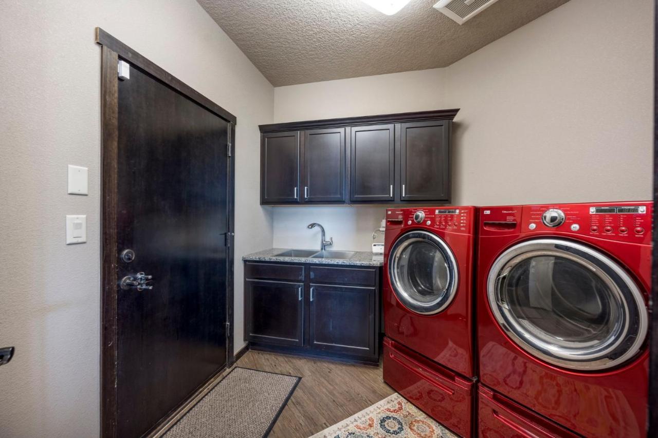 Turtleback Oasis - Minutes To Lake, Hot Springs, Golf - Luxurious, Spacious And Equipped Elephant Butte 외부 사진